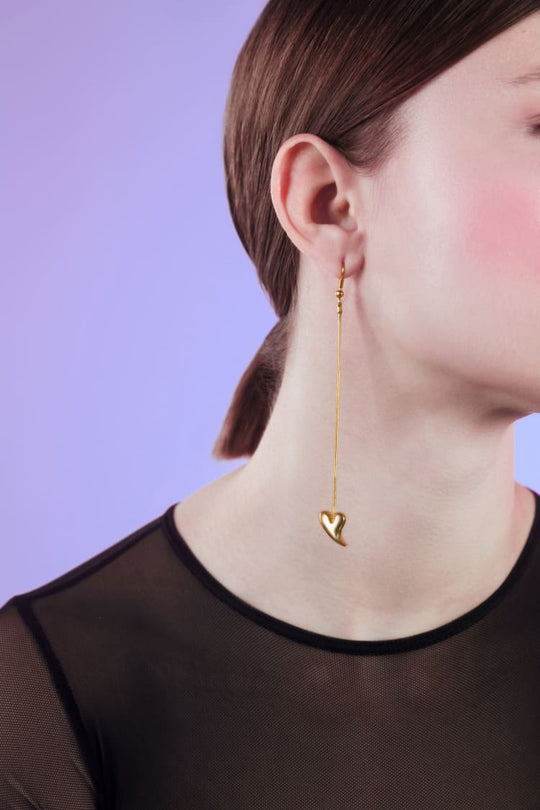 orecchini pendenti a cuore in oro