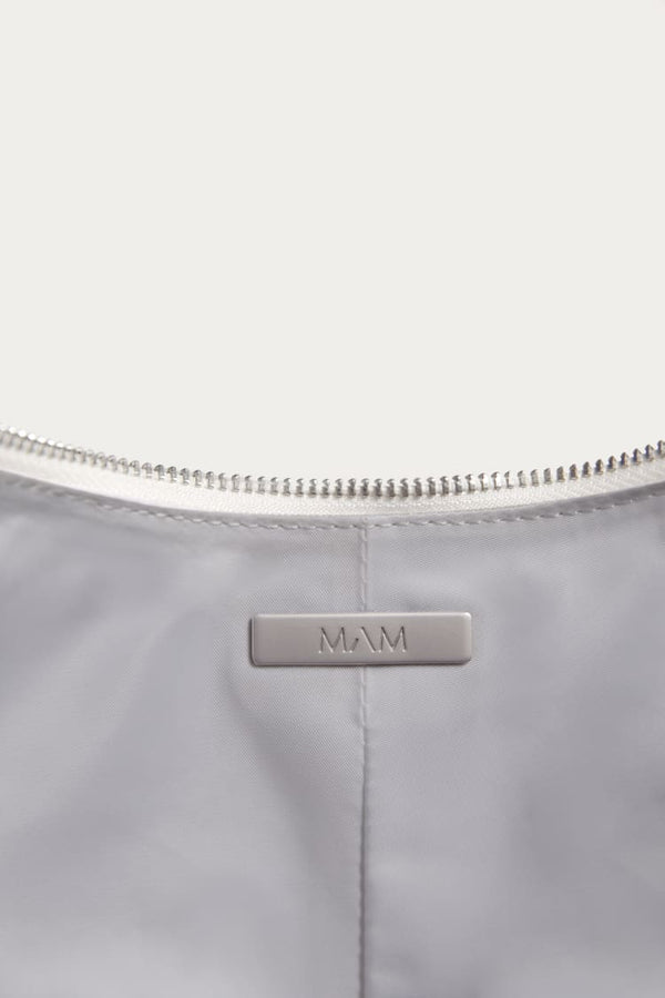 Borsa bianca Louis Vuitton rivettata Bianco Pelle ref.987653